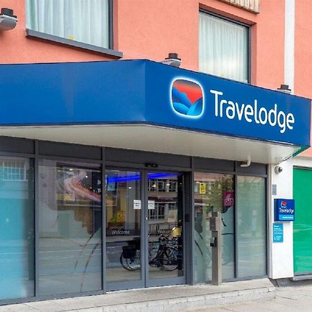 Travelodge London Balham Экстерьер фото